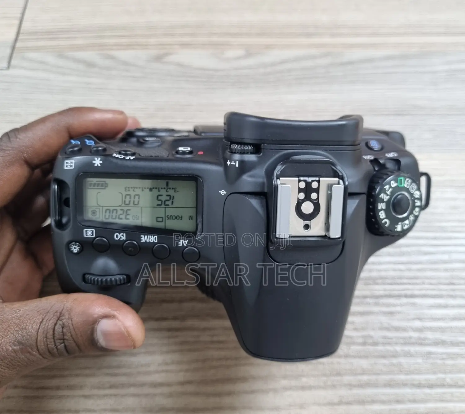 Canon EOS 60D DSLR With 18:55mm Lens