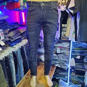 Slim Fits Jeans