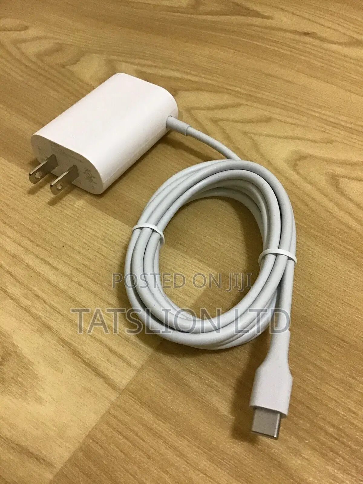 Google Pixel- 30W USB-C Charger - Clearly White