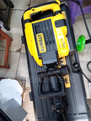 Dewalt Demolition Hammer - thumbnail 2
