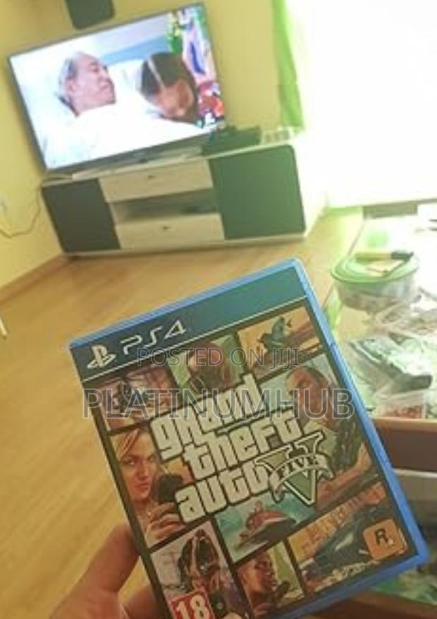 Grand Theft Auto V Ps4 N7 - main view