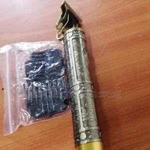 Rechargeable Shaver With Full Accessories - thumbnail 2