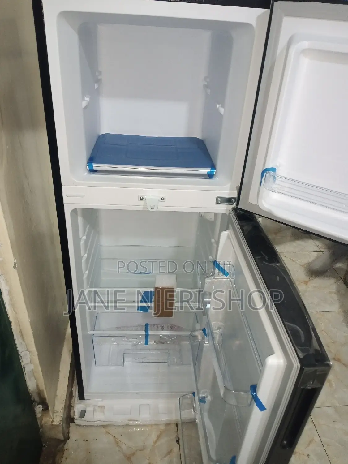 Von 138 Liters Dark Silver Fridge