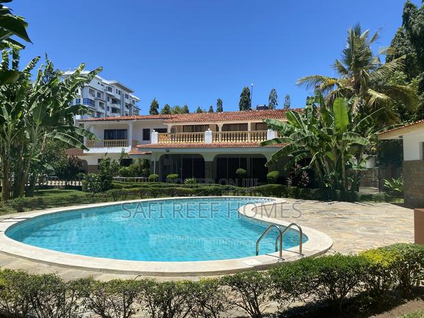 5bdrm Maisonette in Nyali for rent