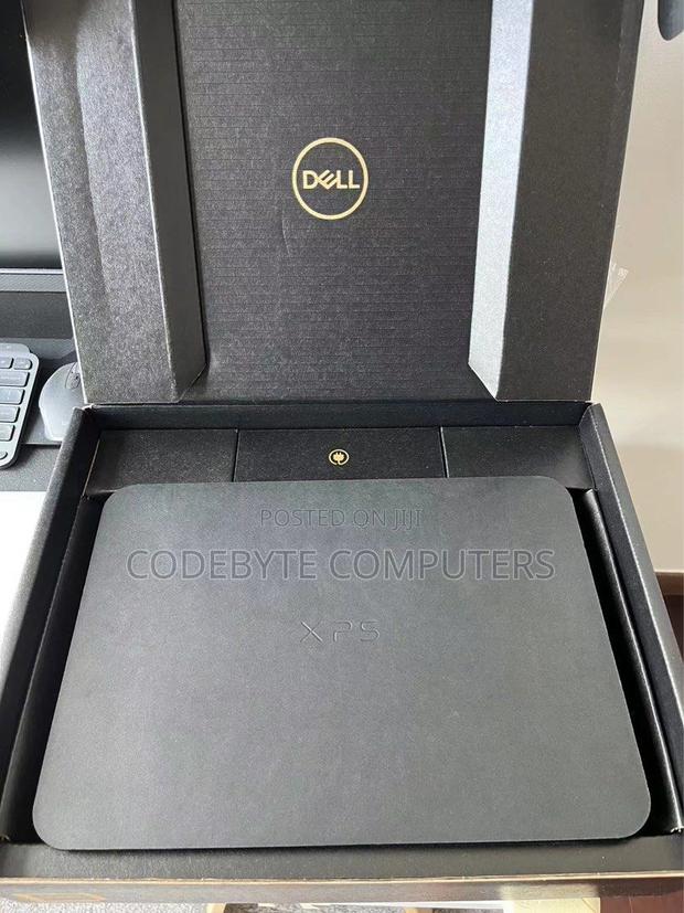 New Laptop Dell XPS 13 16GB Intel Core I7 SSD 512GB - thumbnail 4