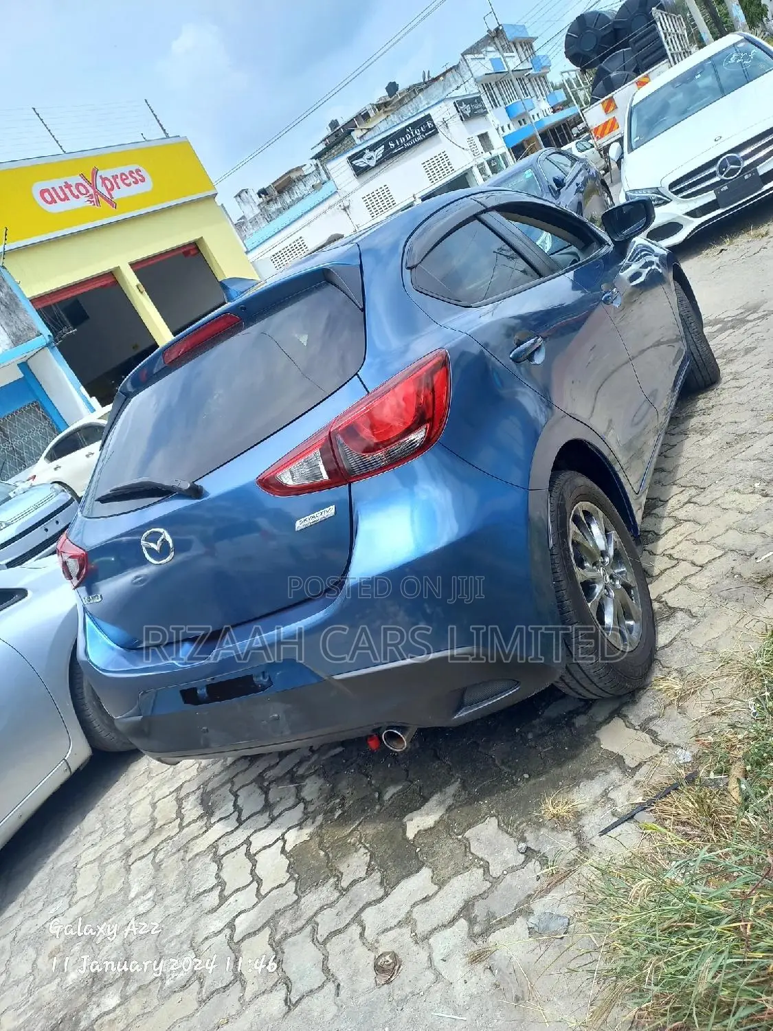 Mazda Demio 2017 Blue