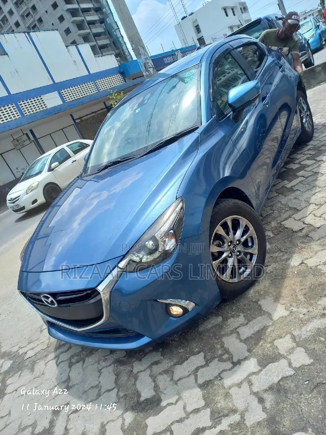 Mazda Demio 2017 Blue