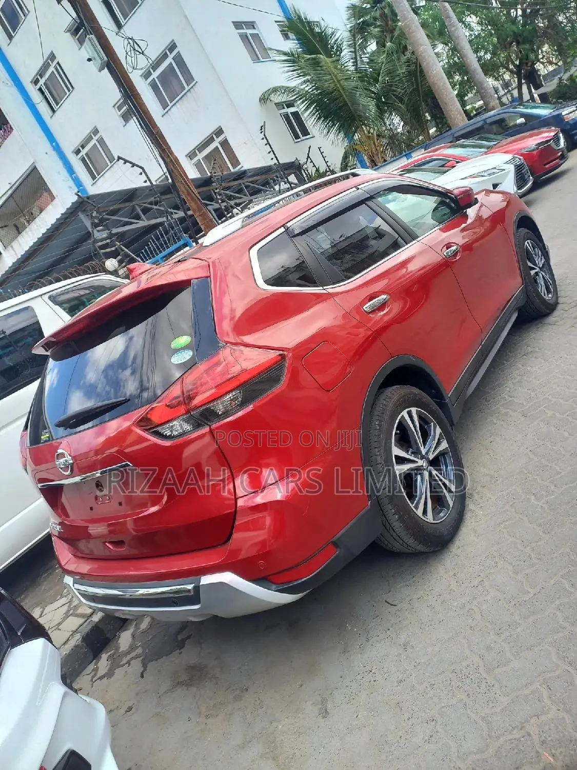Nissan X-Trail 2017 Red