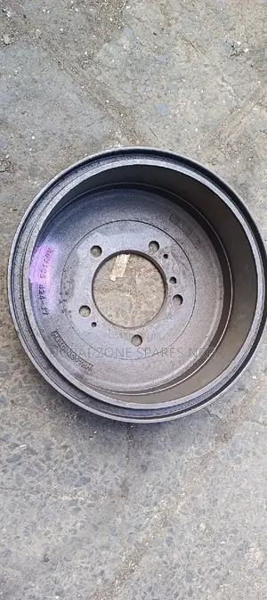 Land Cruiser J79,Vx-100 Series Rear Drums Disks Available.