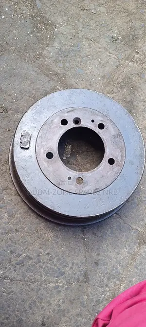 Land Cruiser J79,Vx-100 Series Rear Drums Disks Available.