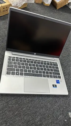 New Laptop HP ProBook 430 G8 8GB Intel Core I7 SSD 512GB