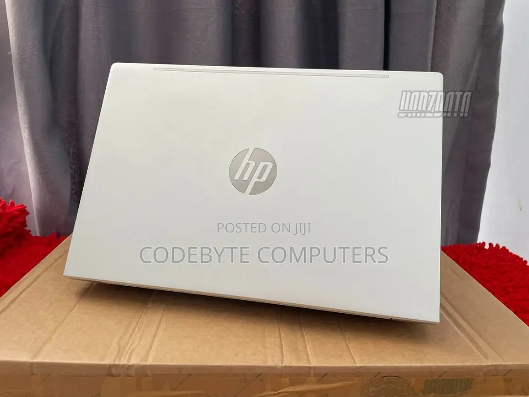 New Laptop HP ProBook 430 G8 8GB Intel Core I7 SSD 512GB