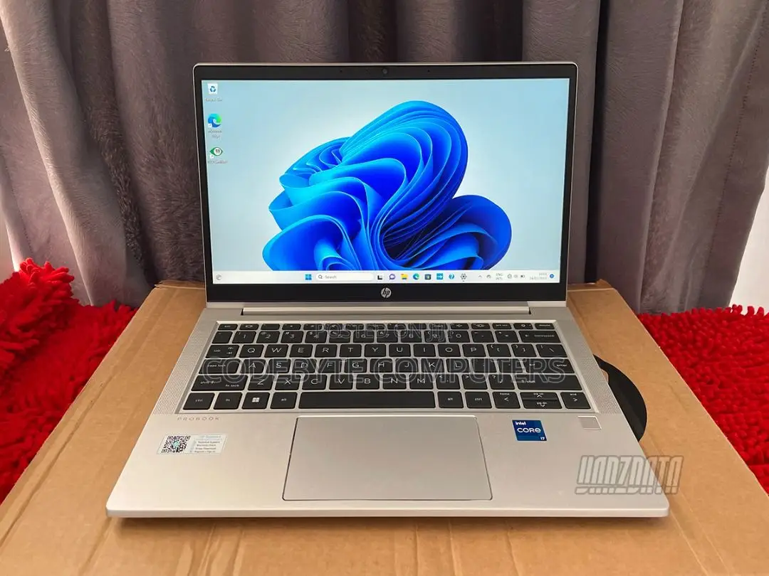 New Laptop HP ProBook 430 G8 8GB Intel Core I7 SSD 512GB