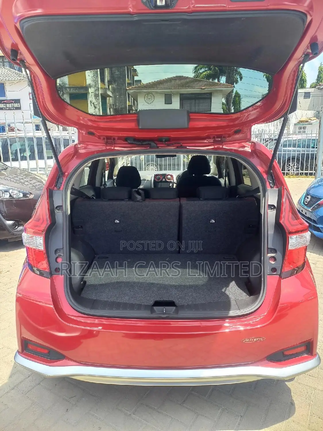 Nissan Note 2017 Red