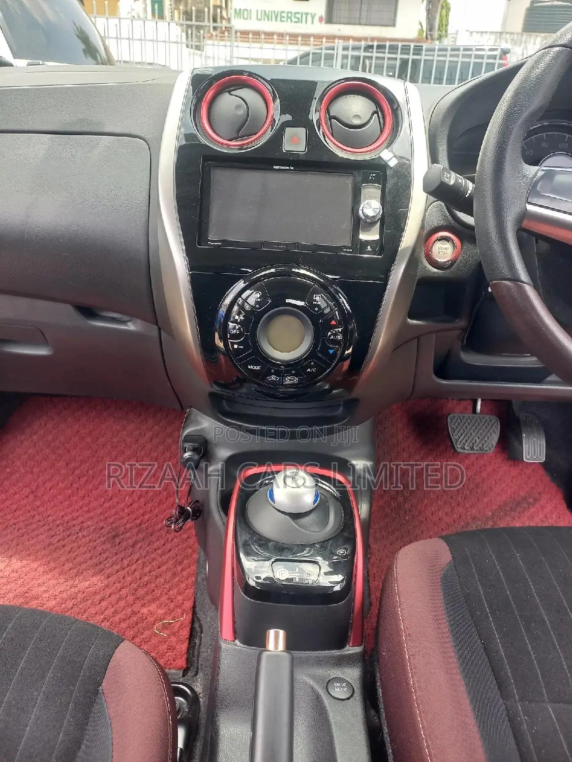 Nissan Note 2017 Red