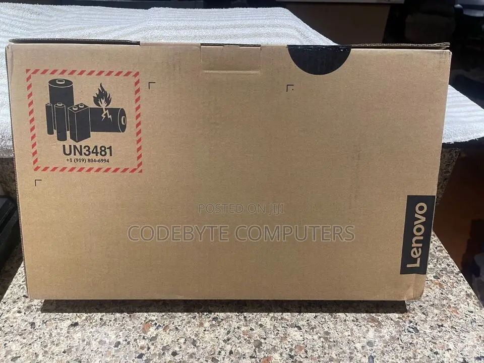 New Laptop Lenovo Flex 5 16GB Intel Core I7 SSD 512GB
