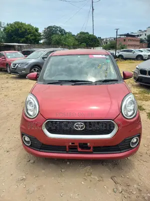 Toyota Passo 2017 Red