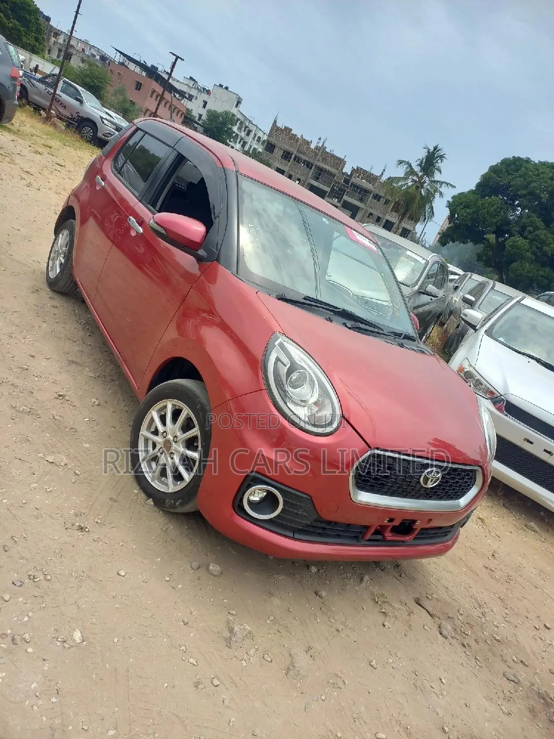 Toyota Passo 2017 Red