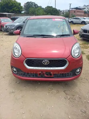 Toyota Passo 2017 Red