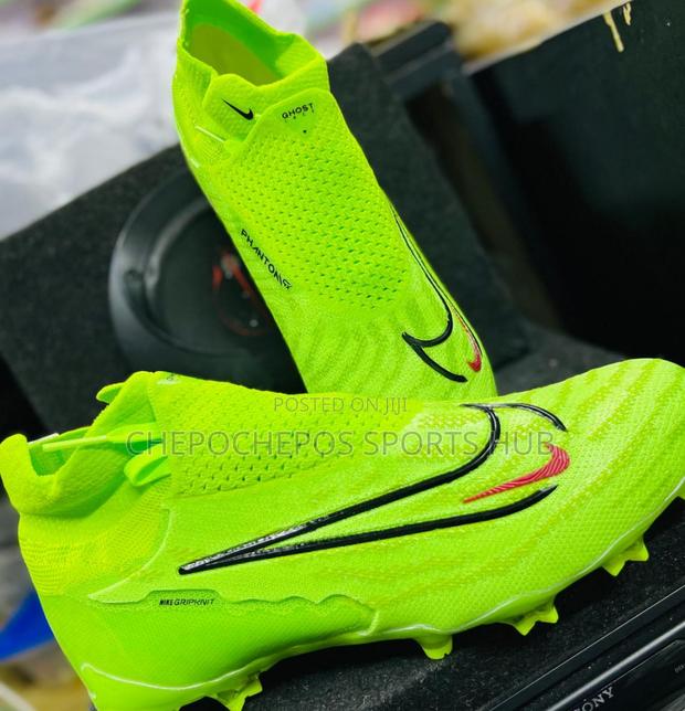 Quality Imported Nike Football Boots - thumbnail 3