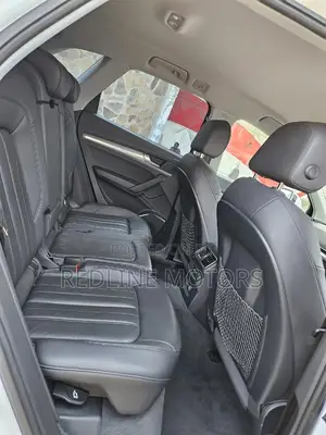 Audi Q5 2.0T Premium AWD quattro 2017 White