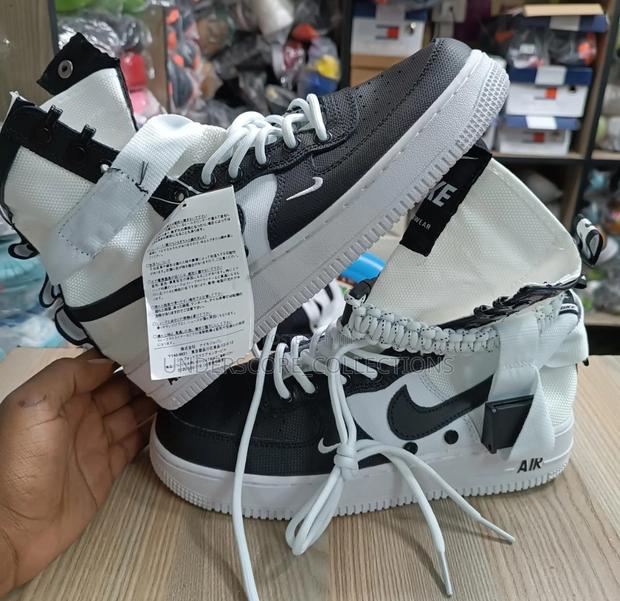 Utility Nike Boots
Quality Safi - thumbnail 3