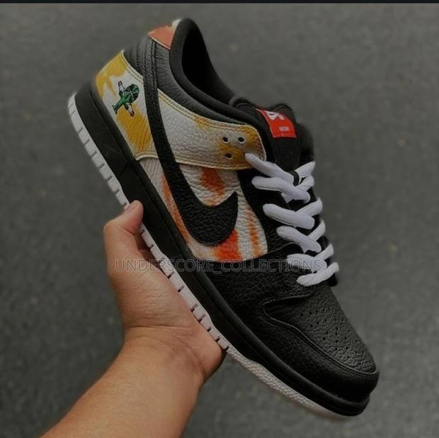 Classy Sb Dunk Supreme - thumbnail 4