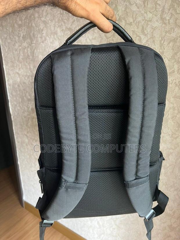 Lenovo Thinkpad Professional Backpack 15.6-Inch - thumbnail 3