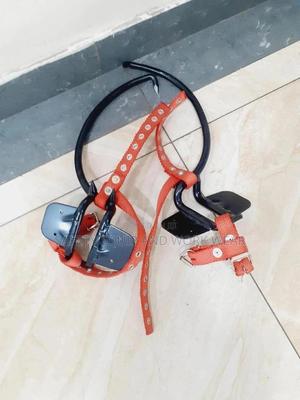 Reliable Wooden Pole Climbers - thumbnail 2