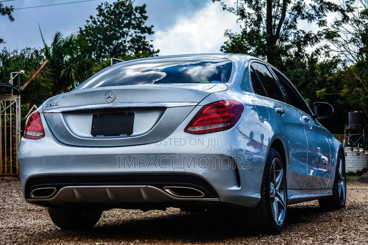 Mercedes-Benz C200 2016 Silver
