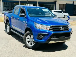 Toyota Hilux Revo Double Cab Deisel 2.8 AWD 2019 Blue