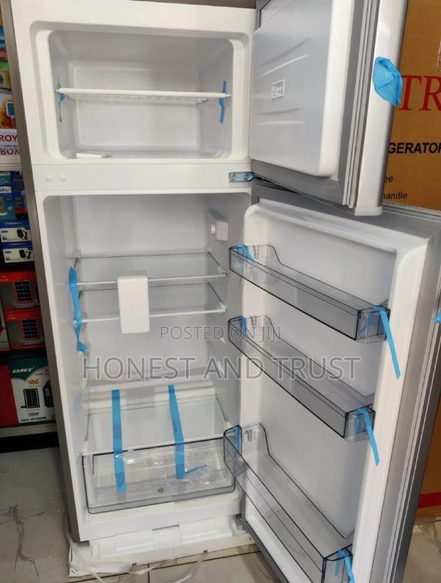 Mika Double Door Fridge 138l - thumbnail 2