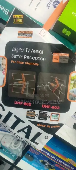 Digital TV Aerial - Multicolor-Brand New