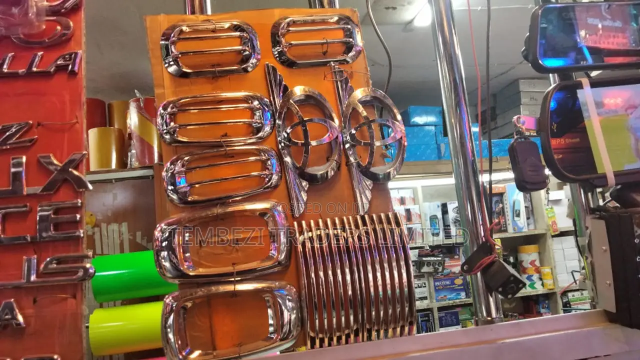 Universal Chrome Side Lamp Covers