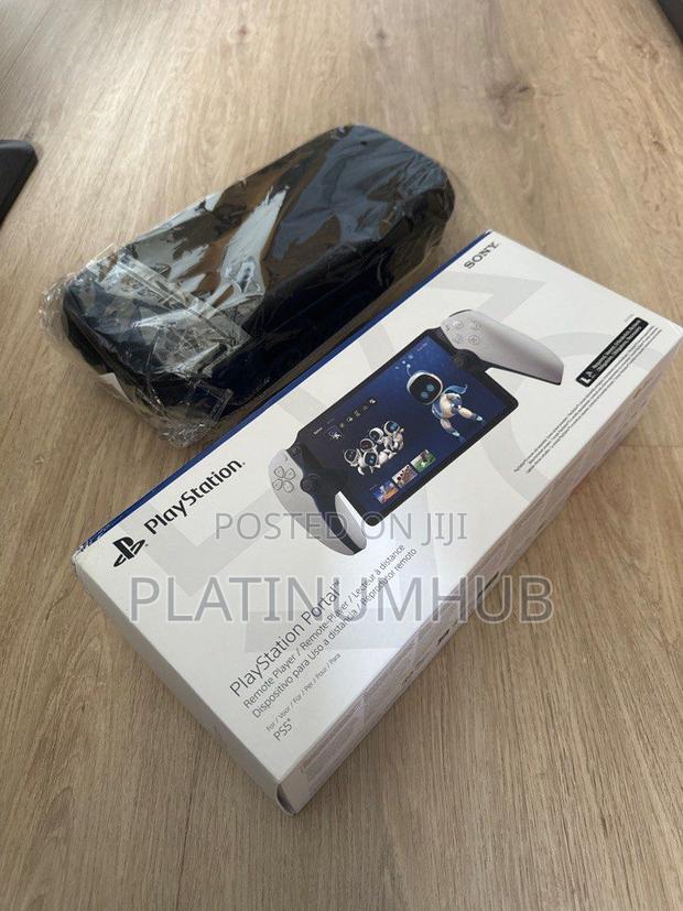 Play Station Portal Q9 - main view