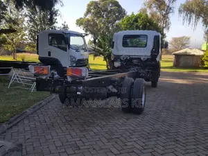 Brand New ISUZU FRR90N