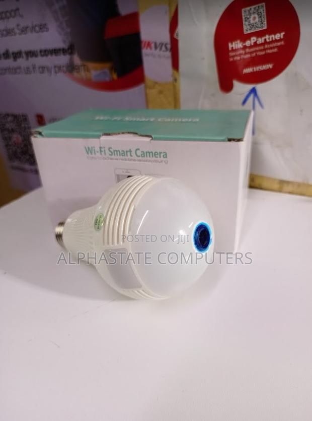 Wifi Bulb Cameras Icsee 2MP Wireless Icsee Bulb Camera - main view