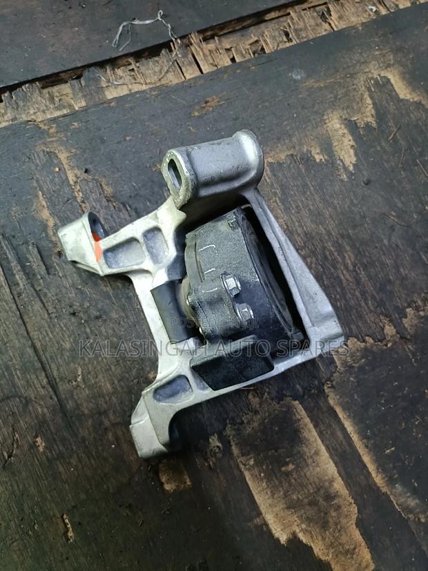 Mazda Cx5 Engine Mounting - thumbnail 2