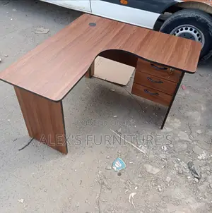 P Shape Office Desk L Shape Office Desk