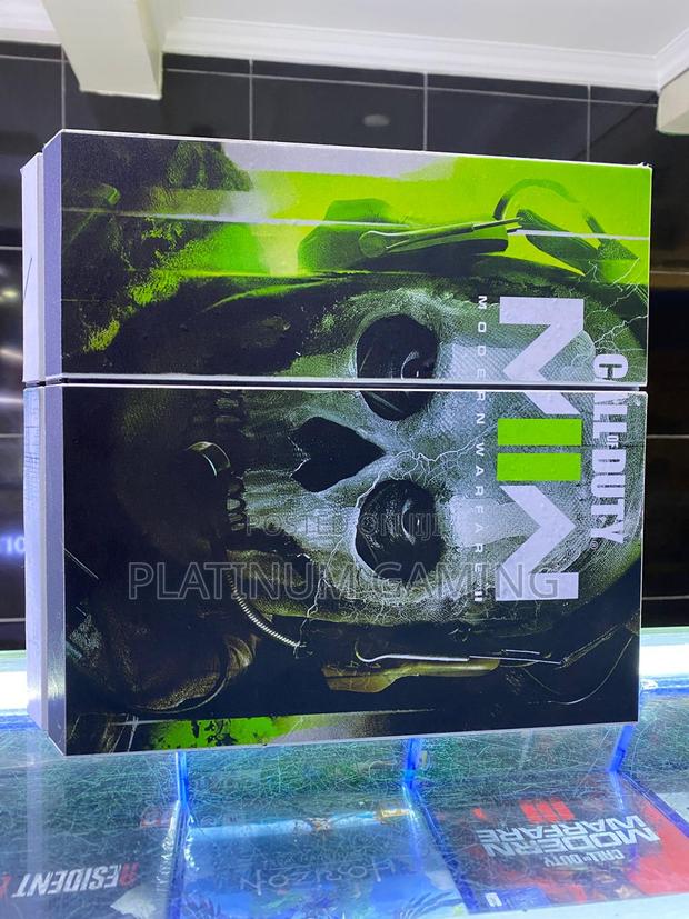 Ps4 Custom-Made - main view