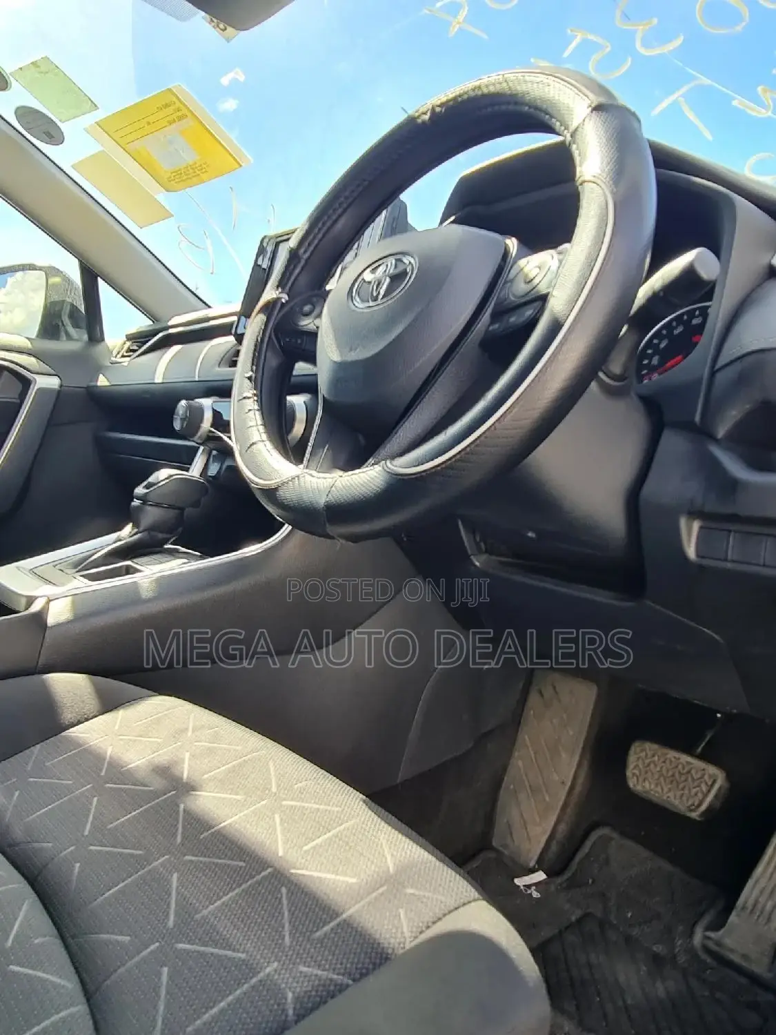 Toyota RAV4 Limited AWD 2020 Gray