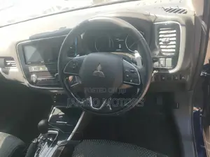 Mitsubishi Outlander 2.4 PHEV AWD 2017 Black