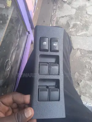 D Max New Model Main Switch.