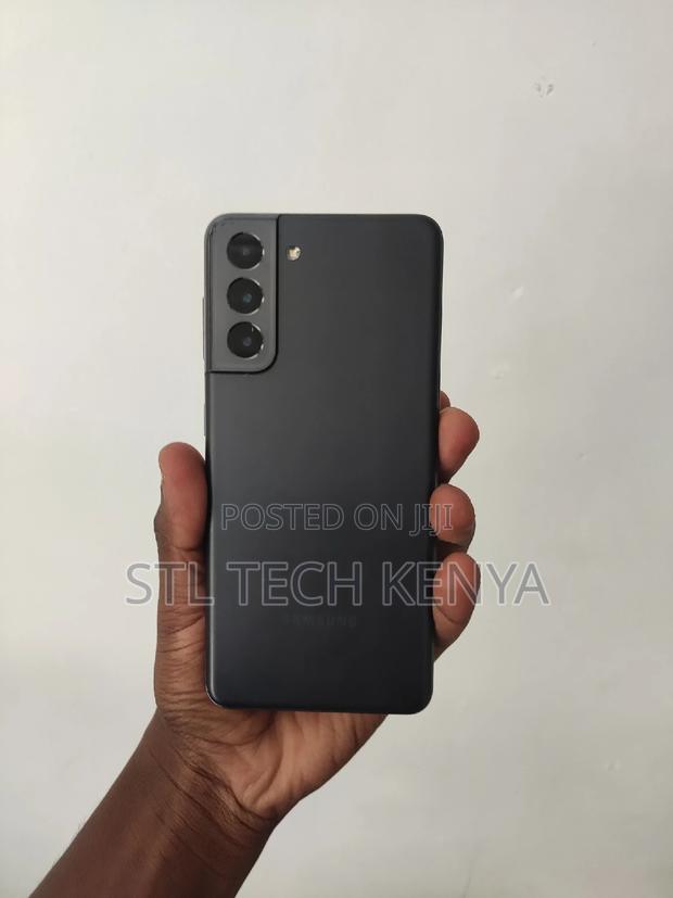 Samsung Galaxy S21 5G 128 GB Black - main view