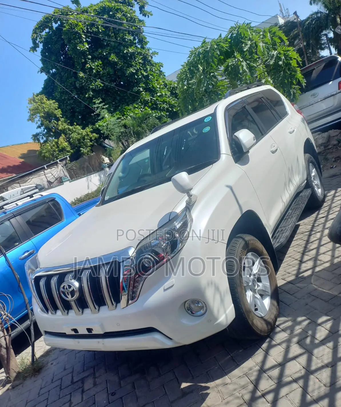 Toyota Land Cruiser Prado 2.7 2017 White