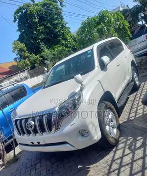 Toyota Land Cruiser Prado 2.7 2017 White
