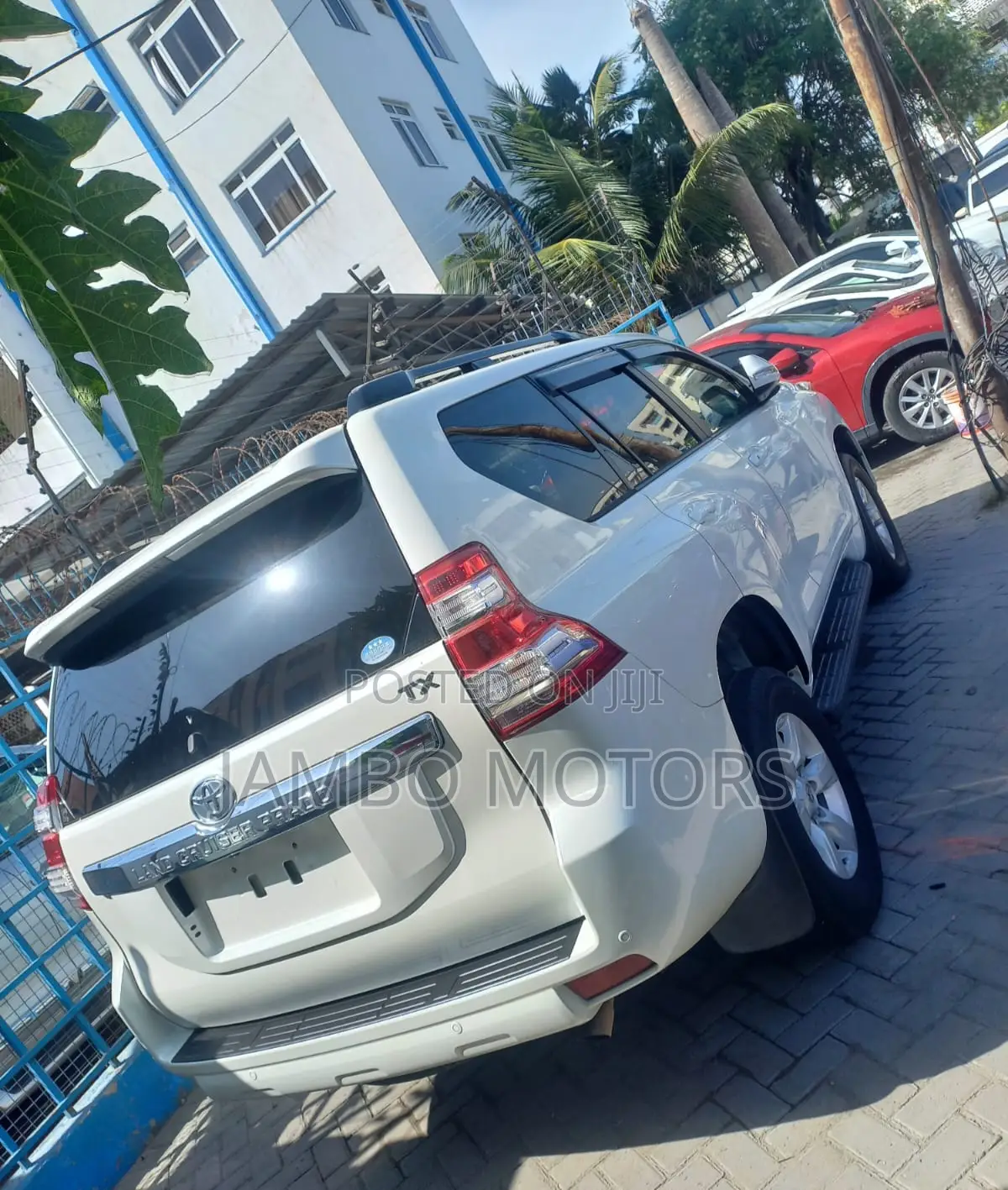 Toyota Land Cruiser Prado 2.7 2017 White