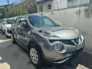 Nissan Juke S AWD 2016 Gray