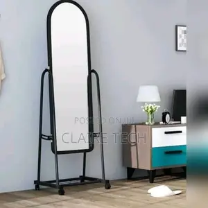 New Dressing Mirror With Wheels 