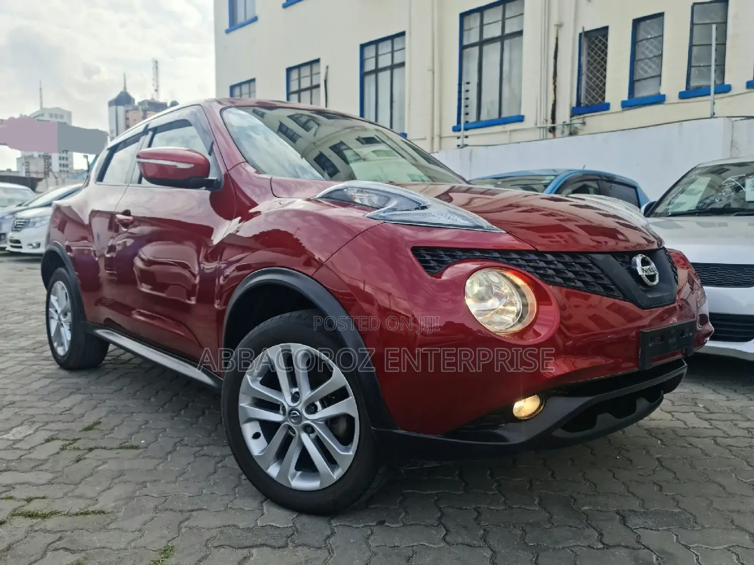 Nissan Juke S FWD 2016 Burgundy